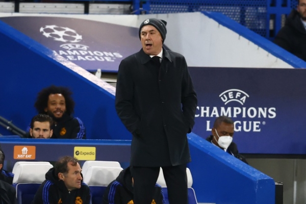 阿拉巴重傷！安切洛蒂不排除冬季引援門(mén)路