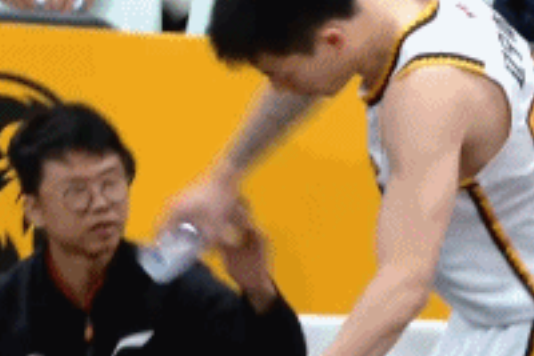 廣廈逆襲！遼寧男籃新賽季首戰(zhàn)失利遭遇慘敗